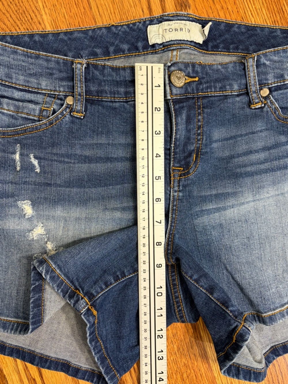 torrid 4" Shorts - Distressed Dark Blue Denim - Picture 7 of 8